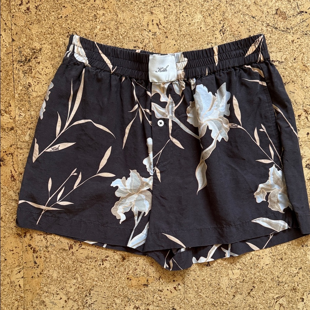 Kith Shorts with Floral Print